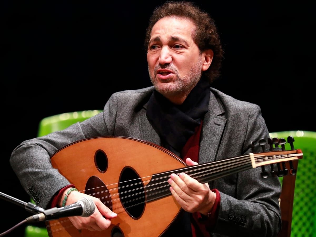 Maestro Naseer Shamma — المايسترو نصير شمّة